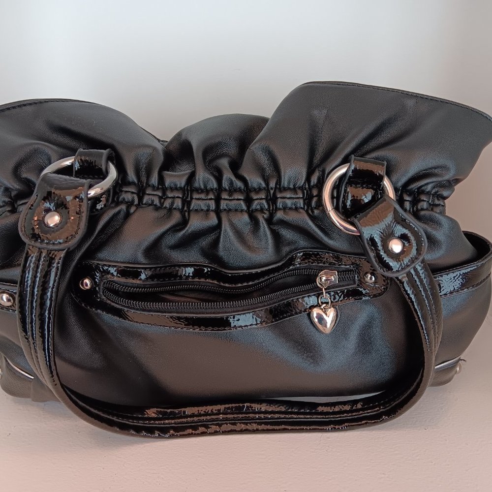 Wilson's Leather Black Cinched Top Shoulder Bag Purse With Silver Buckle - Picture 2 of 5